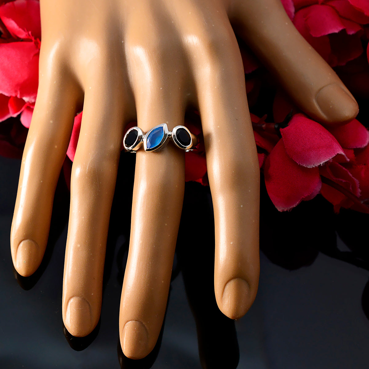 Paula Romantic multicolor Trilogy Ring