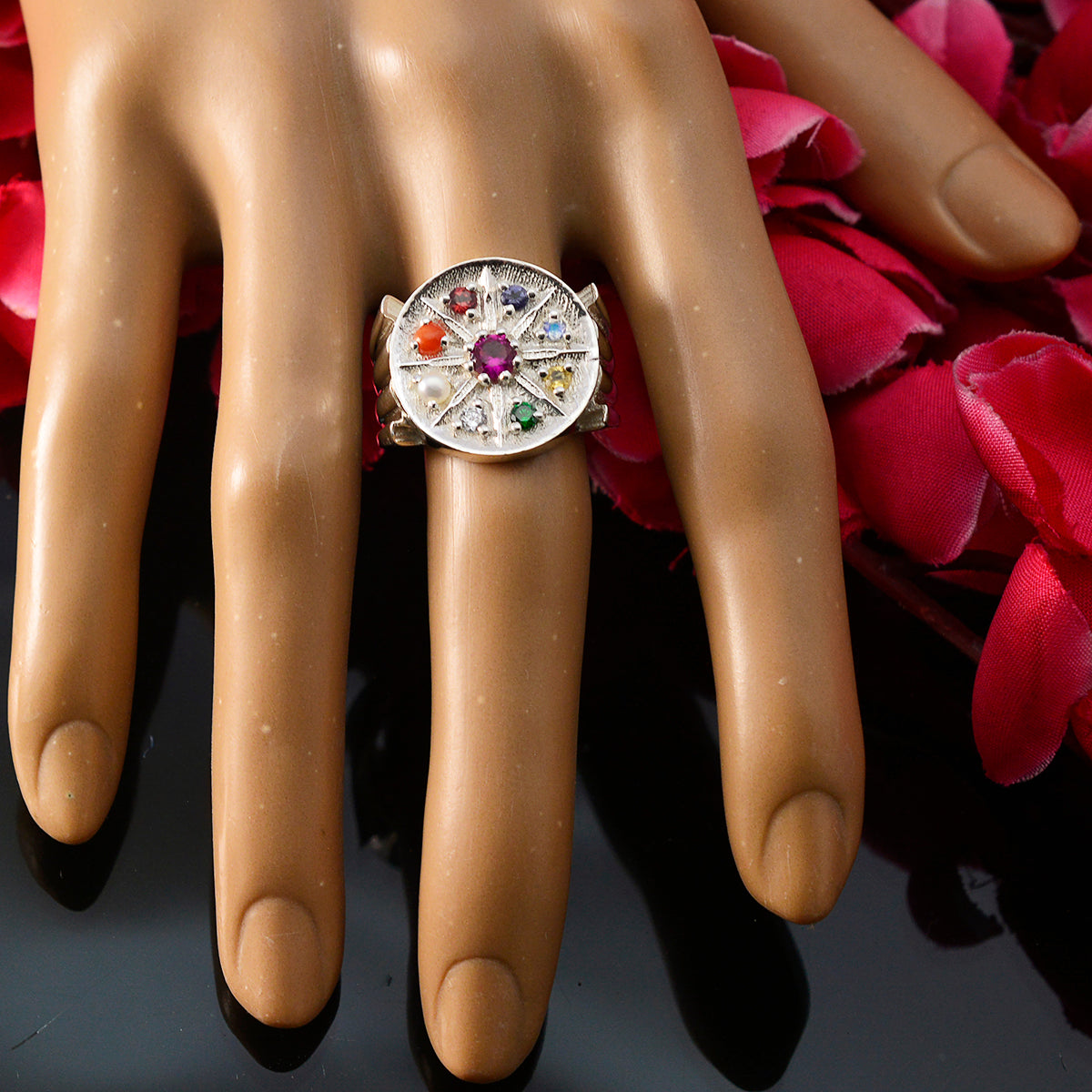 Alice Cocktail multicolor navratna Ring
