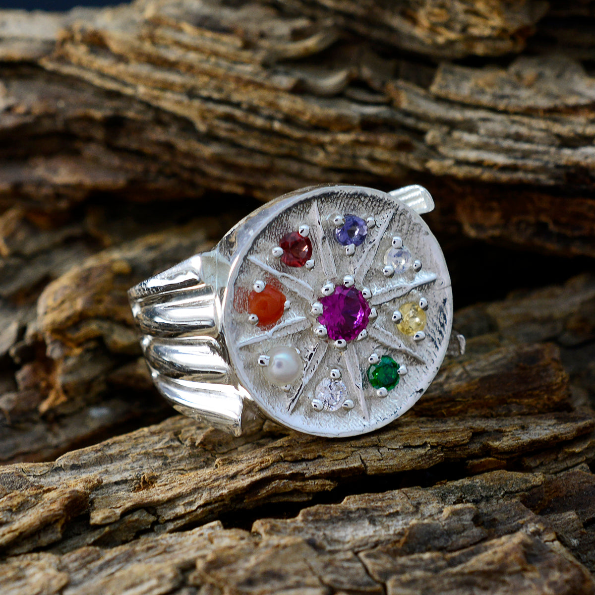 Alice Cocktail multicolor navratna Ring