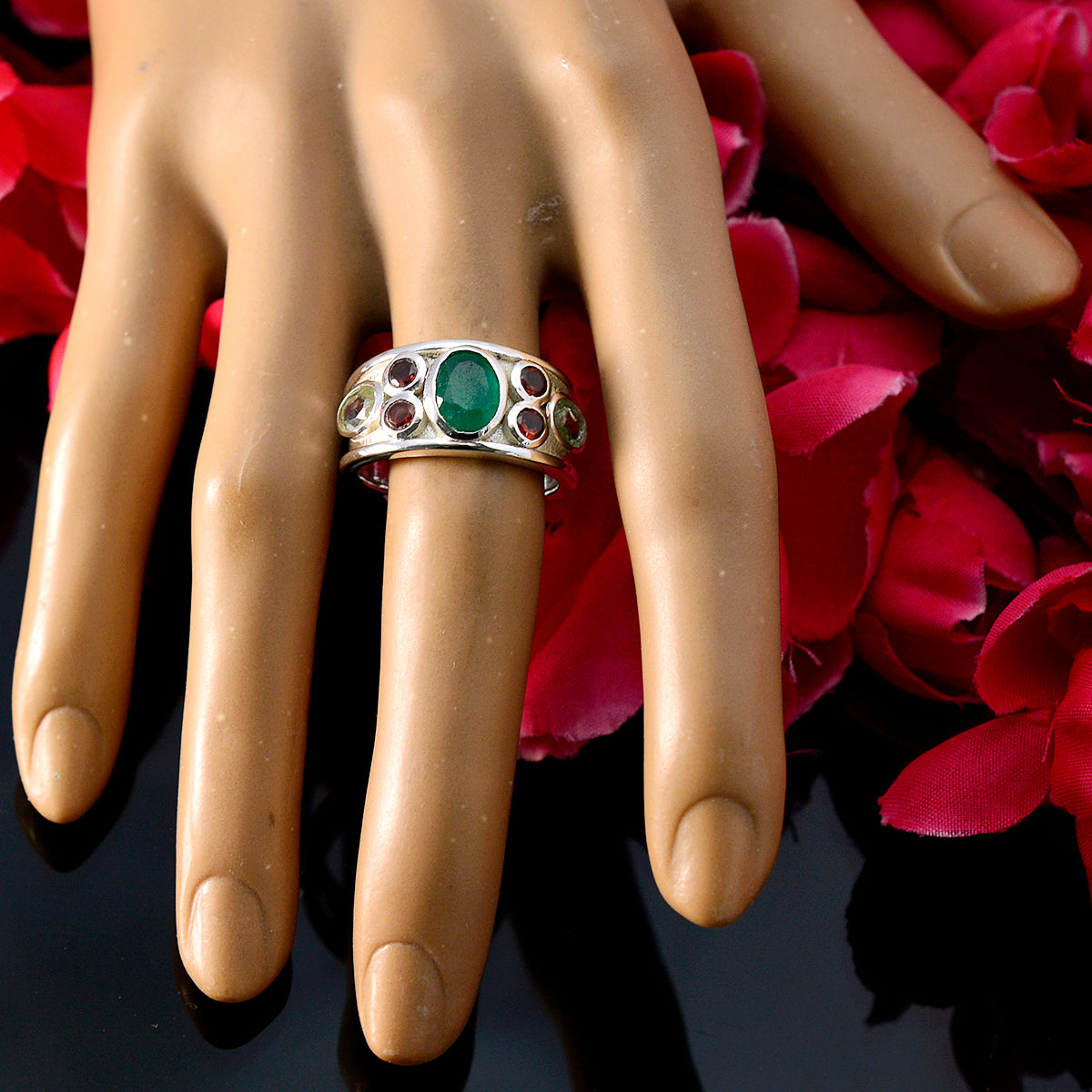 Natcha Artisan multicolor Hepta Ring