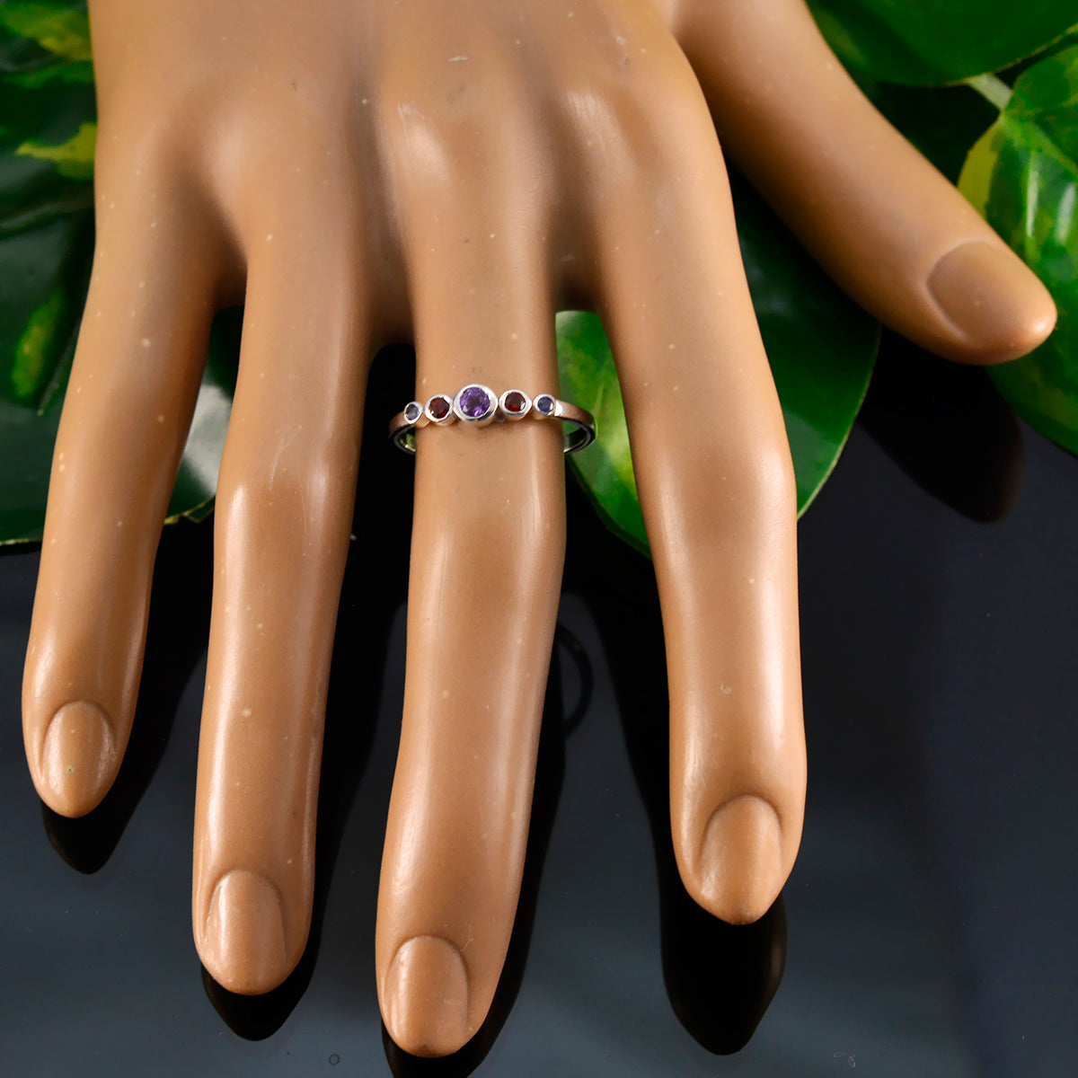 Anna Feminine multicolor Penta Ring