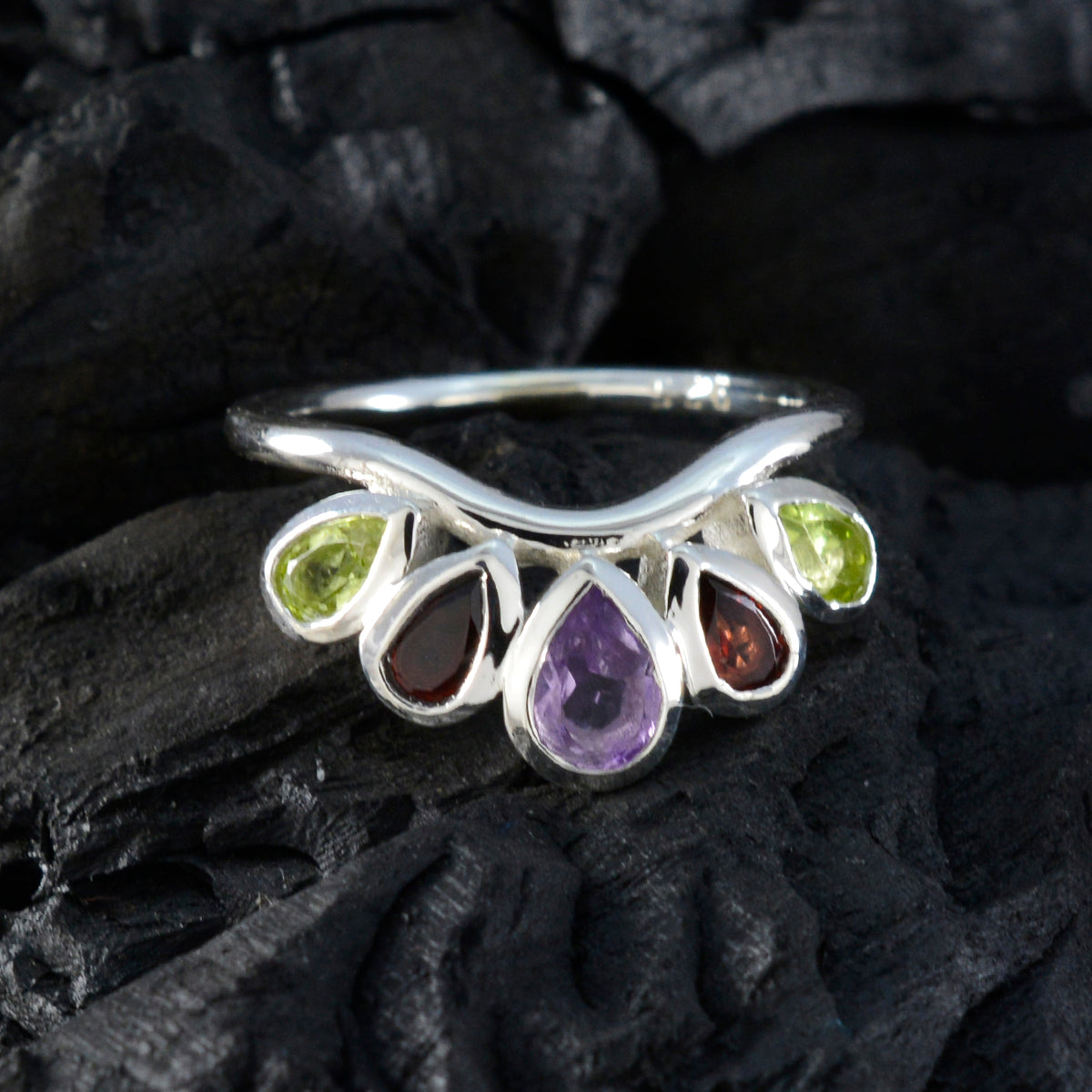 Meera crown multicolor Penta Ring