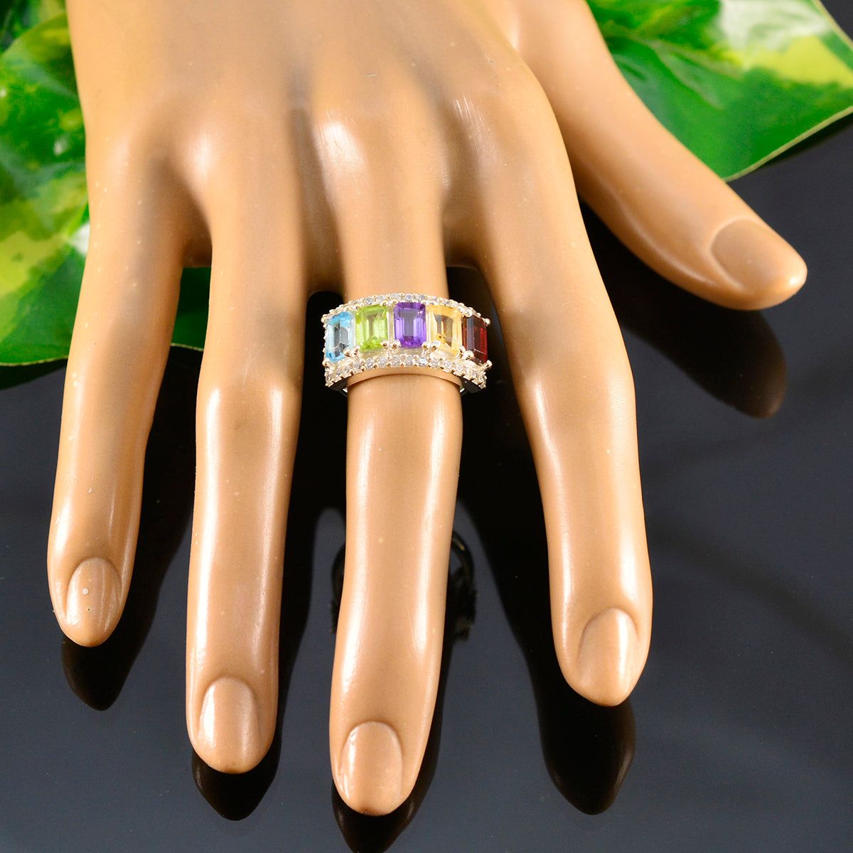 Riley Sophisticated multicolor Penta Ring
