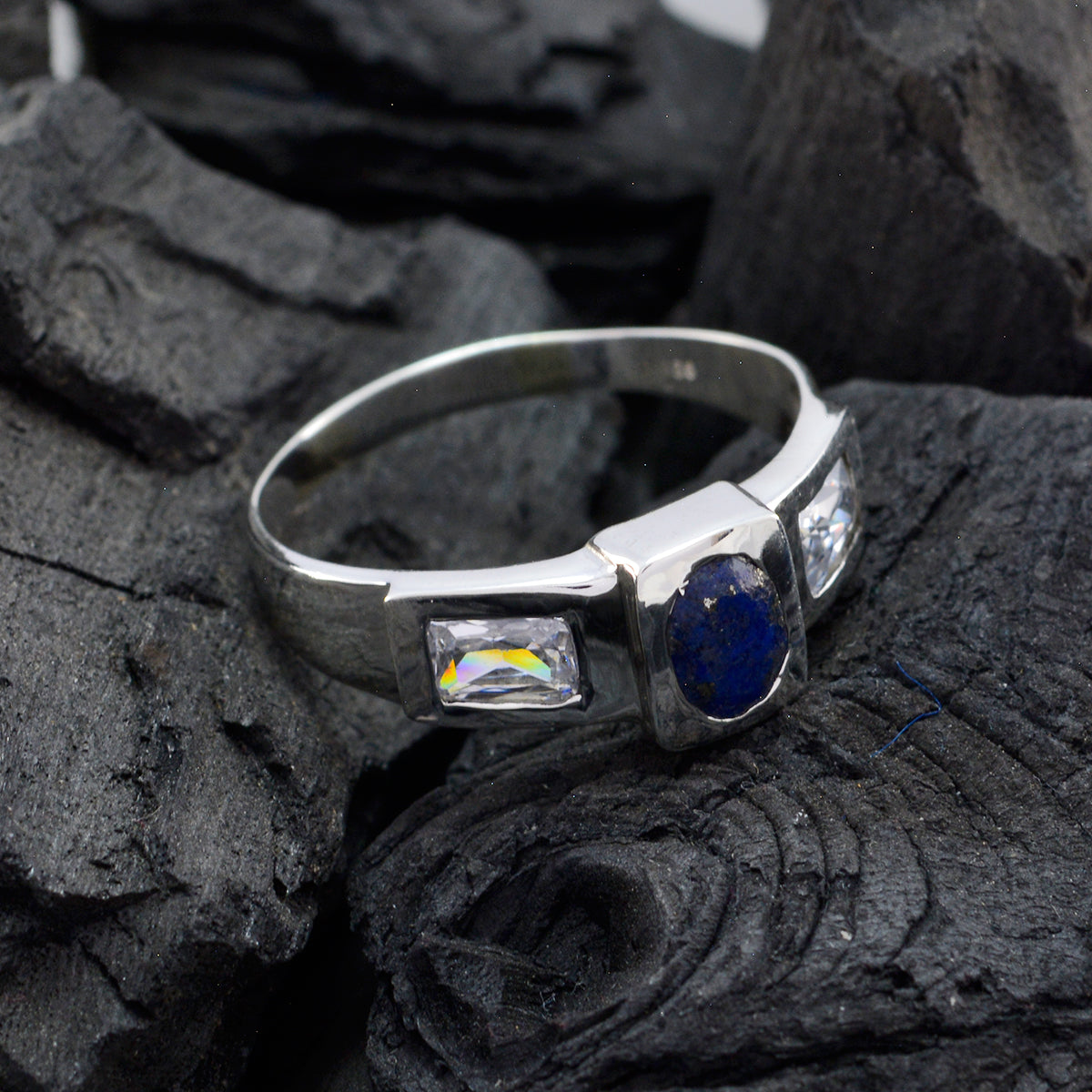 Amanda Fairytale multicolor Trilogy Ring