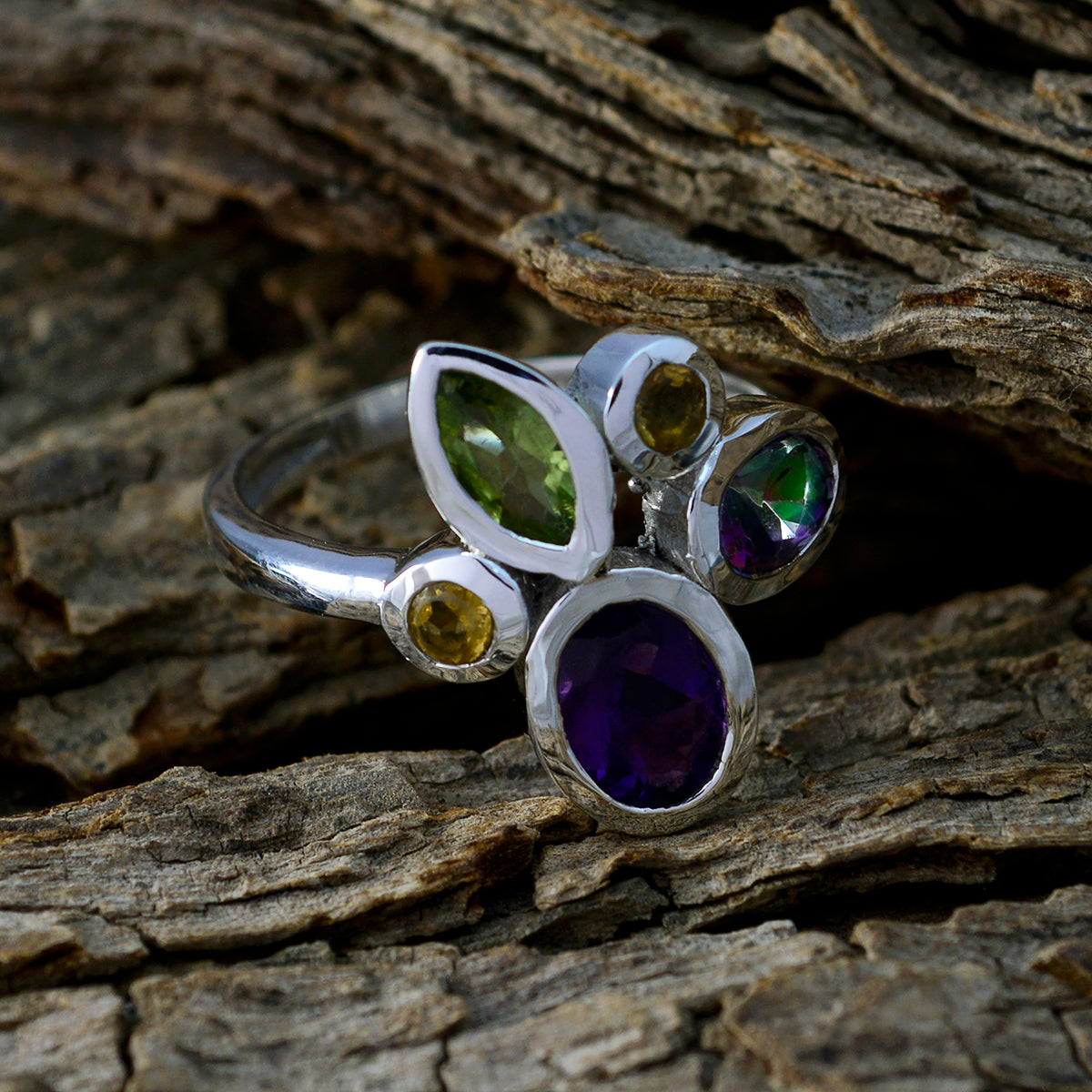 Saanvi Cocktail multicolor Penta Ring