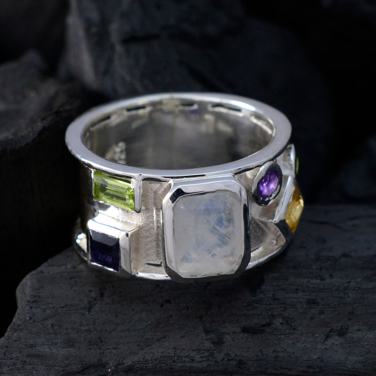 Aisha Abstract multicolor Hexa Band
