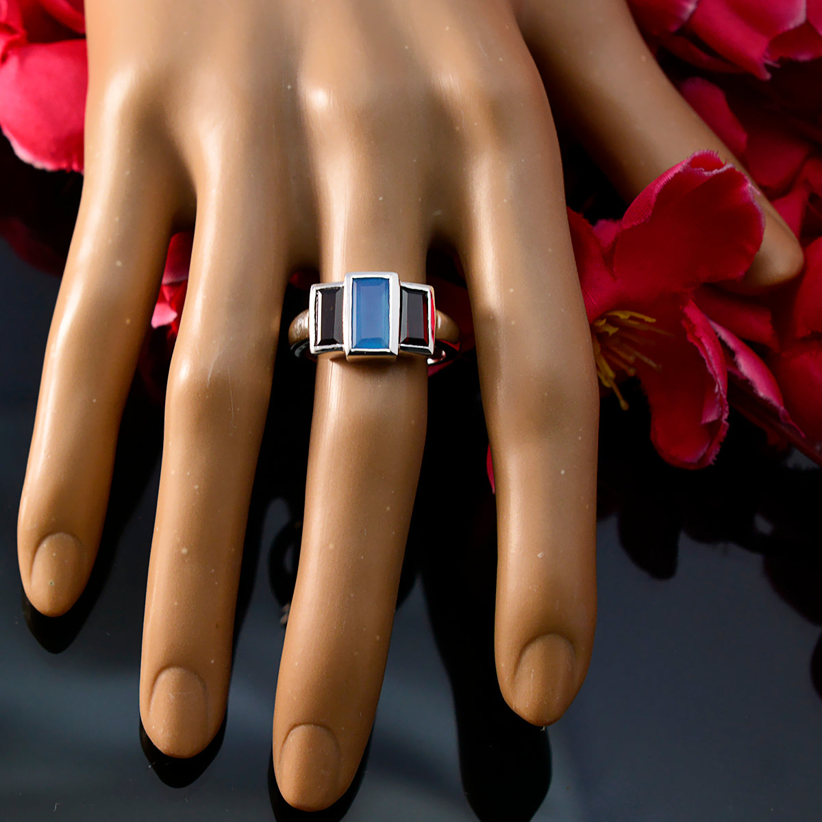 Florencia Glamorous multicolor Trilogy Ring