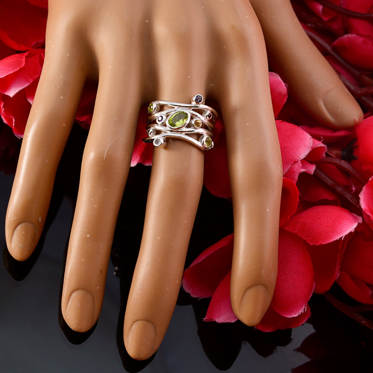 Natcha Romantic Purple multiple Ring