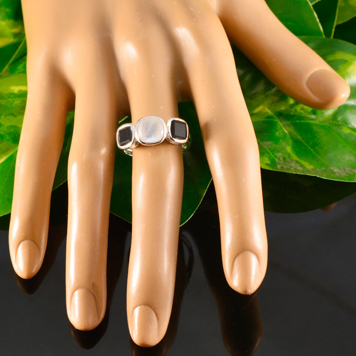 Ines Modern multicolor Trilogy Ring