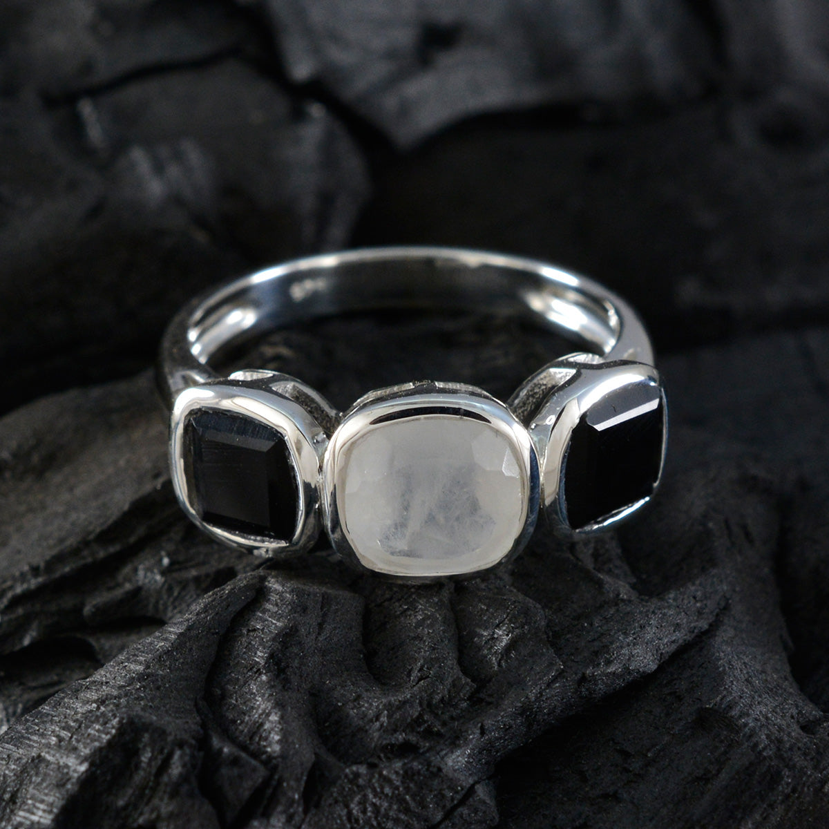 Ines Modern multicolor Trilogy Ring