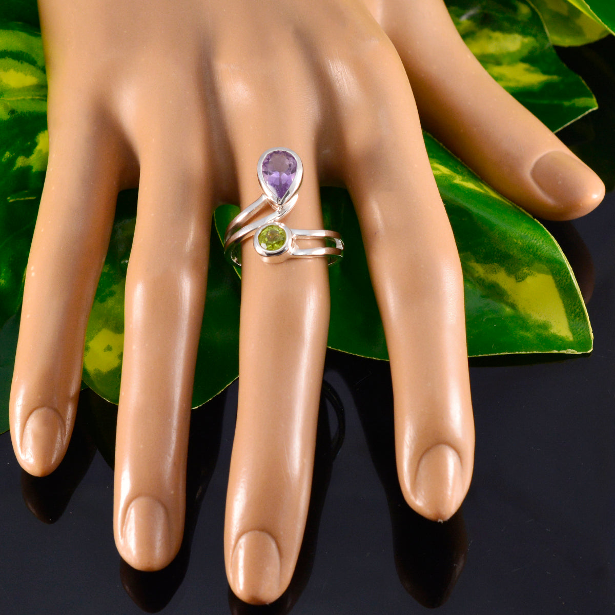 Elena Feminine multicolor Toi et Moi Ring