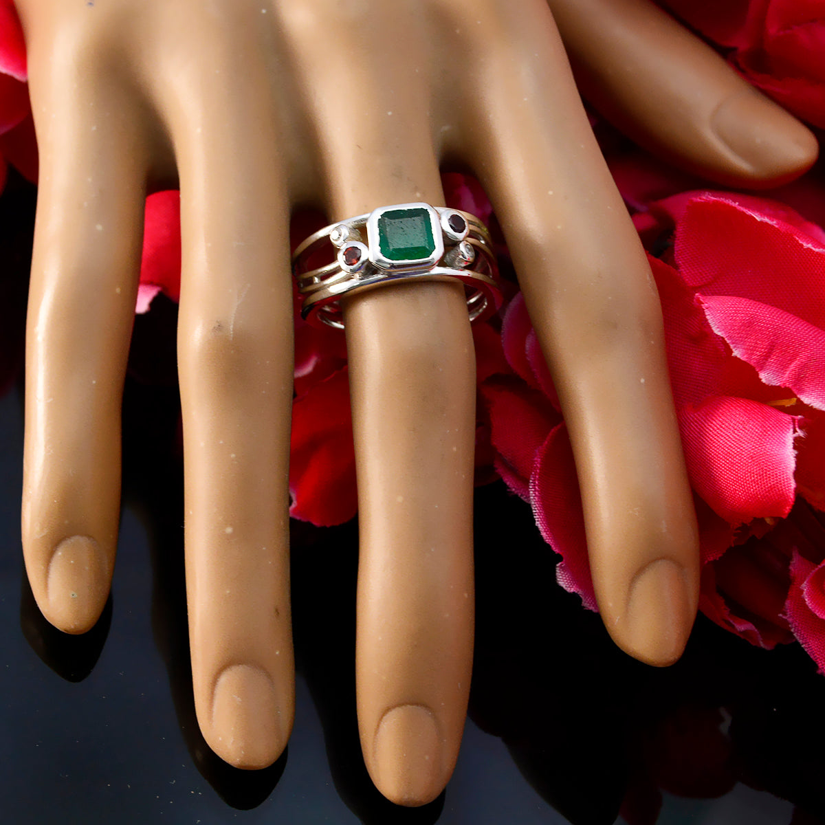 Harper Artisan multicolor Penta Ring