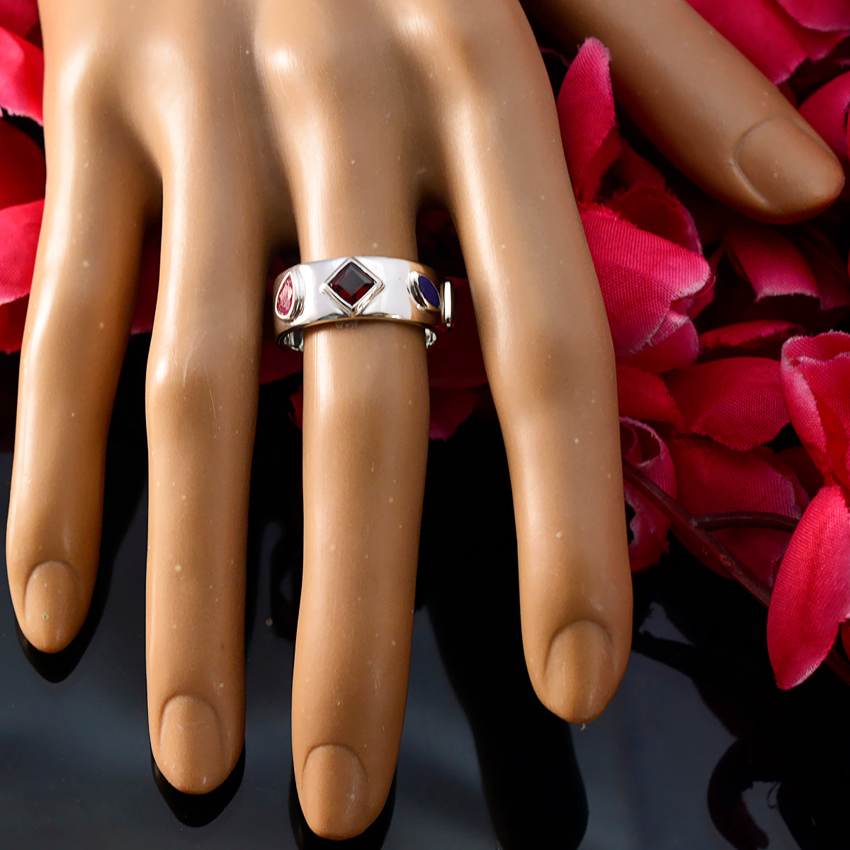 Maria Abstract multicolor quarter Band