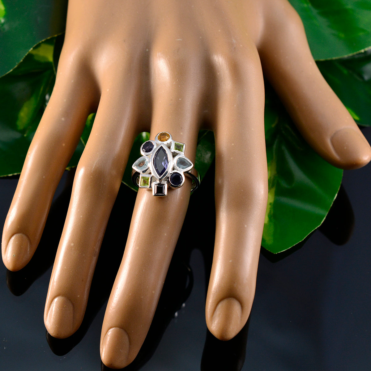 Patricia Cocktail multicolor navratna Ring