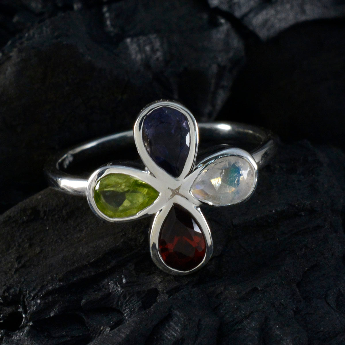 Ayaka Floral multicolor quarter Ring