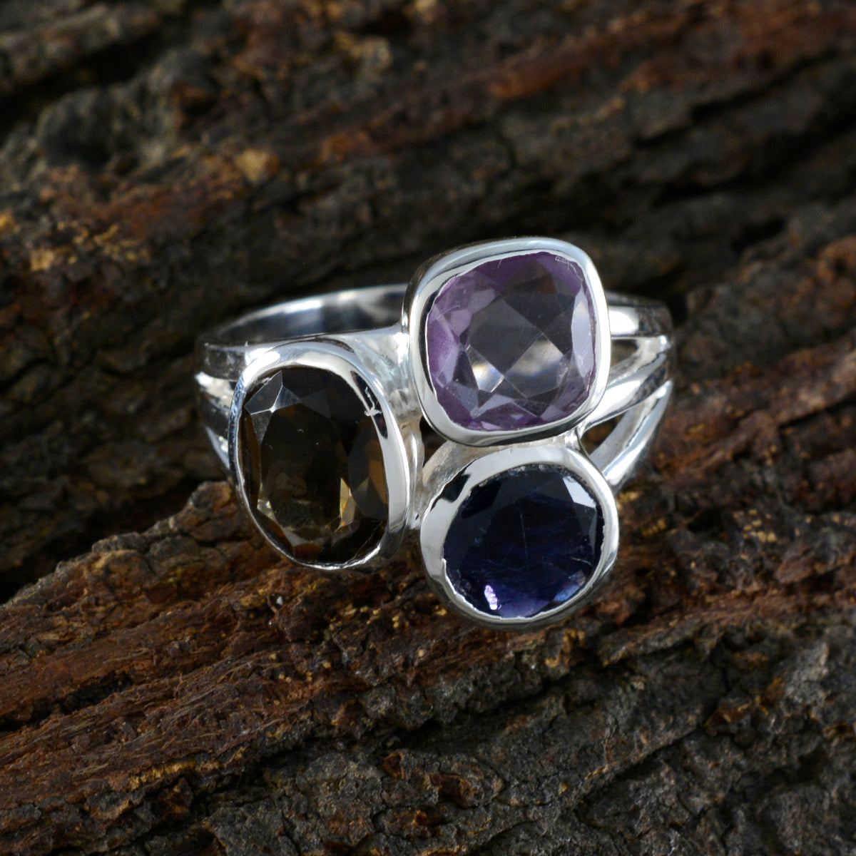 Riya Cocktail multicolor Trilogy Ring
