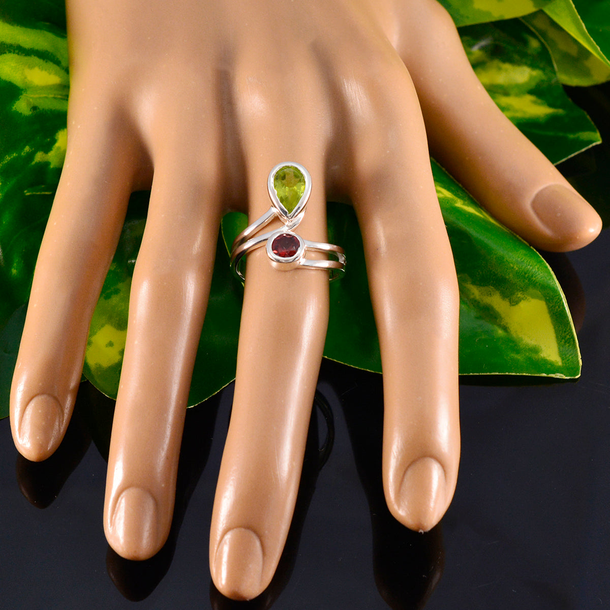 Ananya Luxurious multicolor Toi et Moi Ring