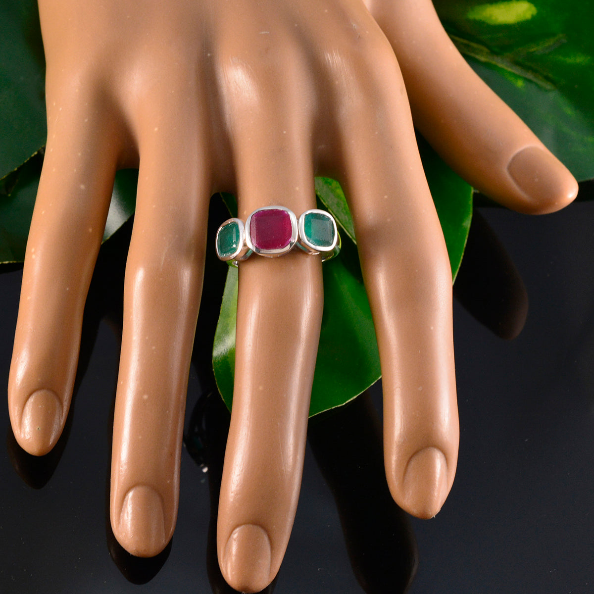 Isabella Romantic multicolor Trilogy Ring