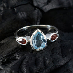 Soo-jin Trendy multicolor Trilogy Ring