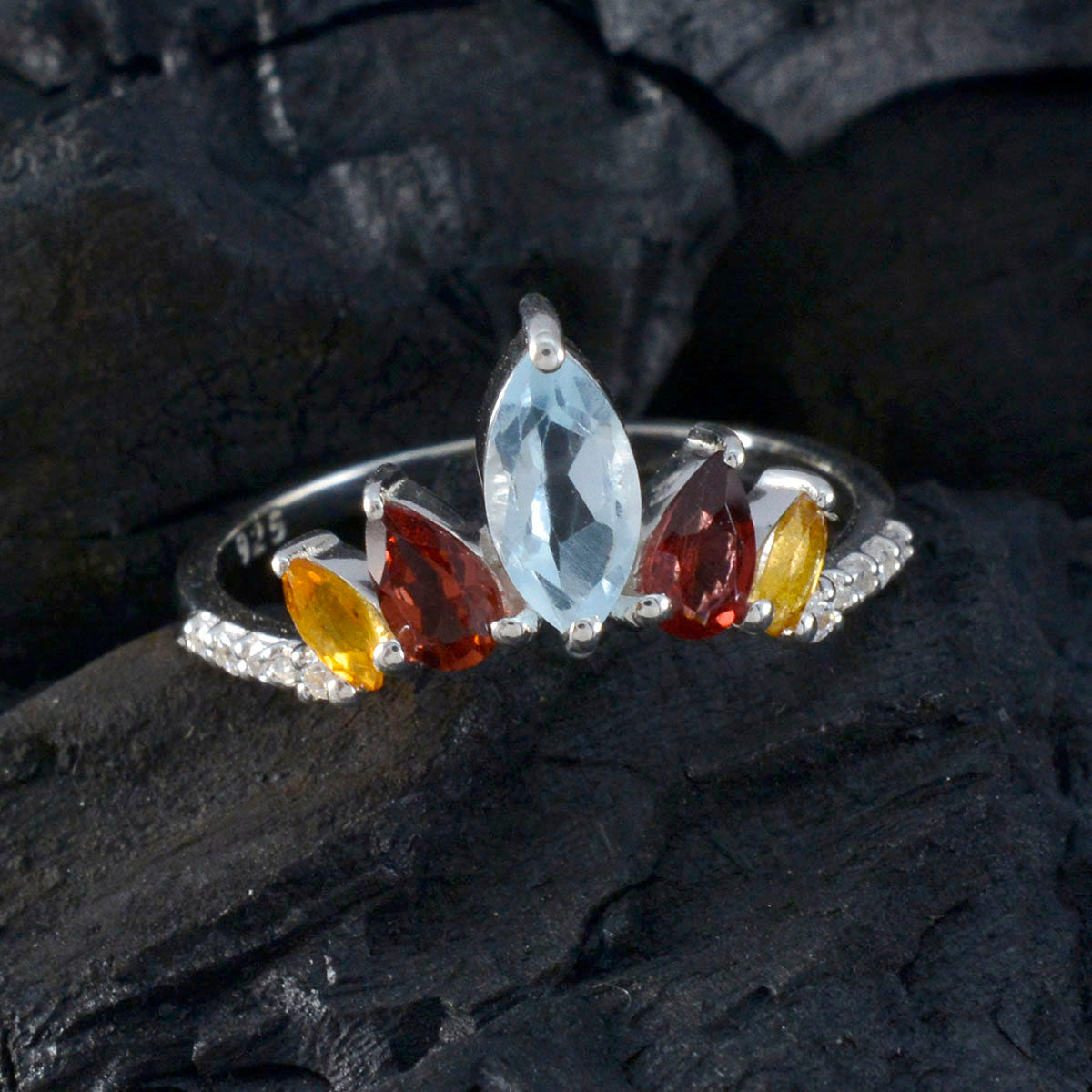 Lea crown multicolor Penta Ring