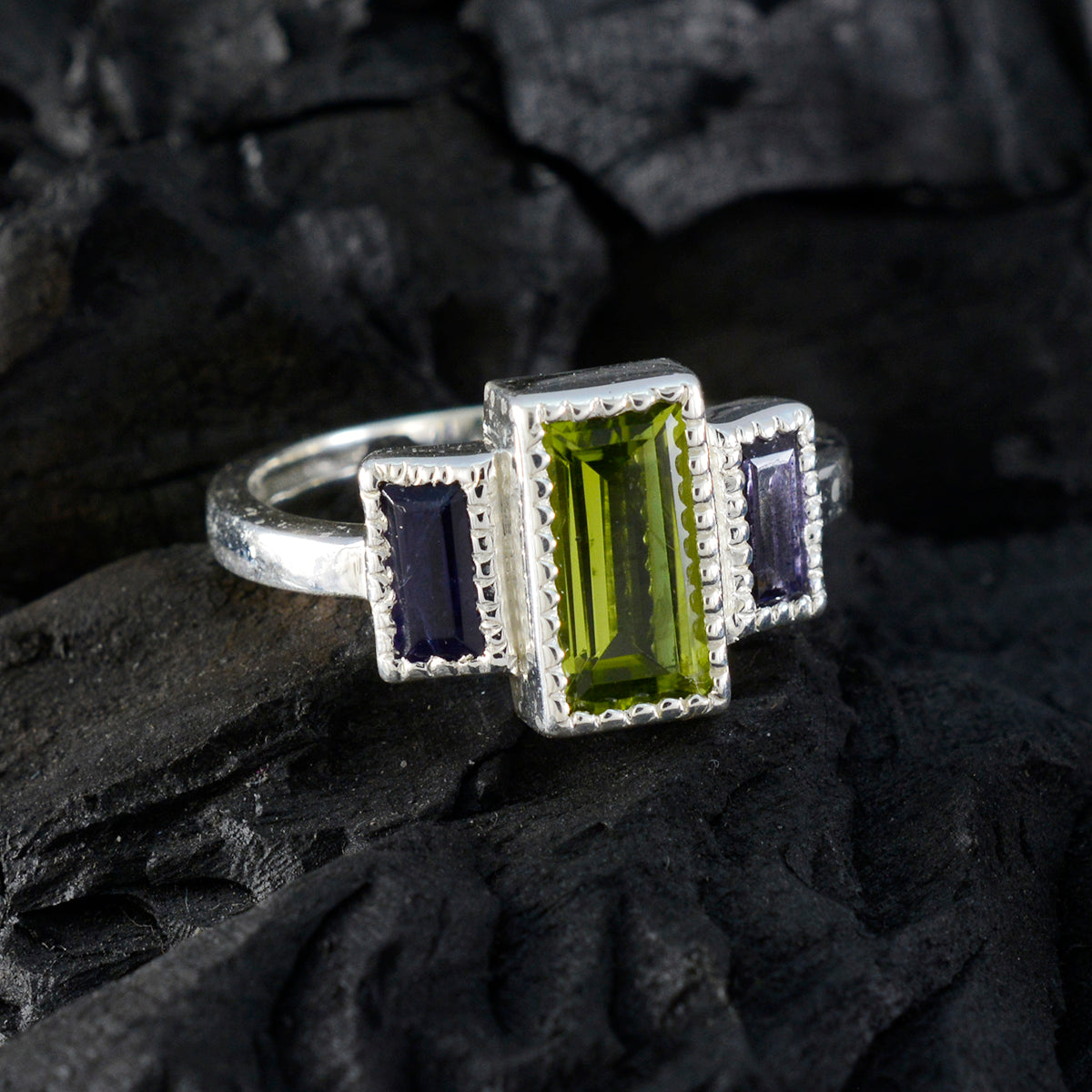 Dayana Modern multicolor Trilogy Ring