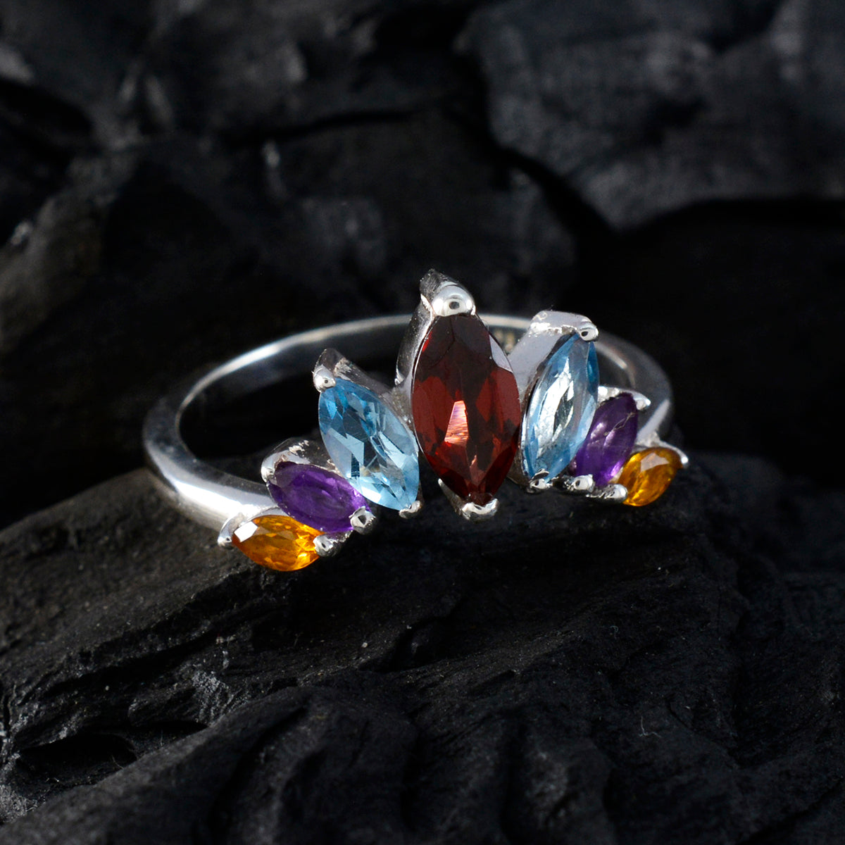 Dewi crown multicolor Hepta Ring