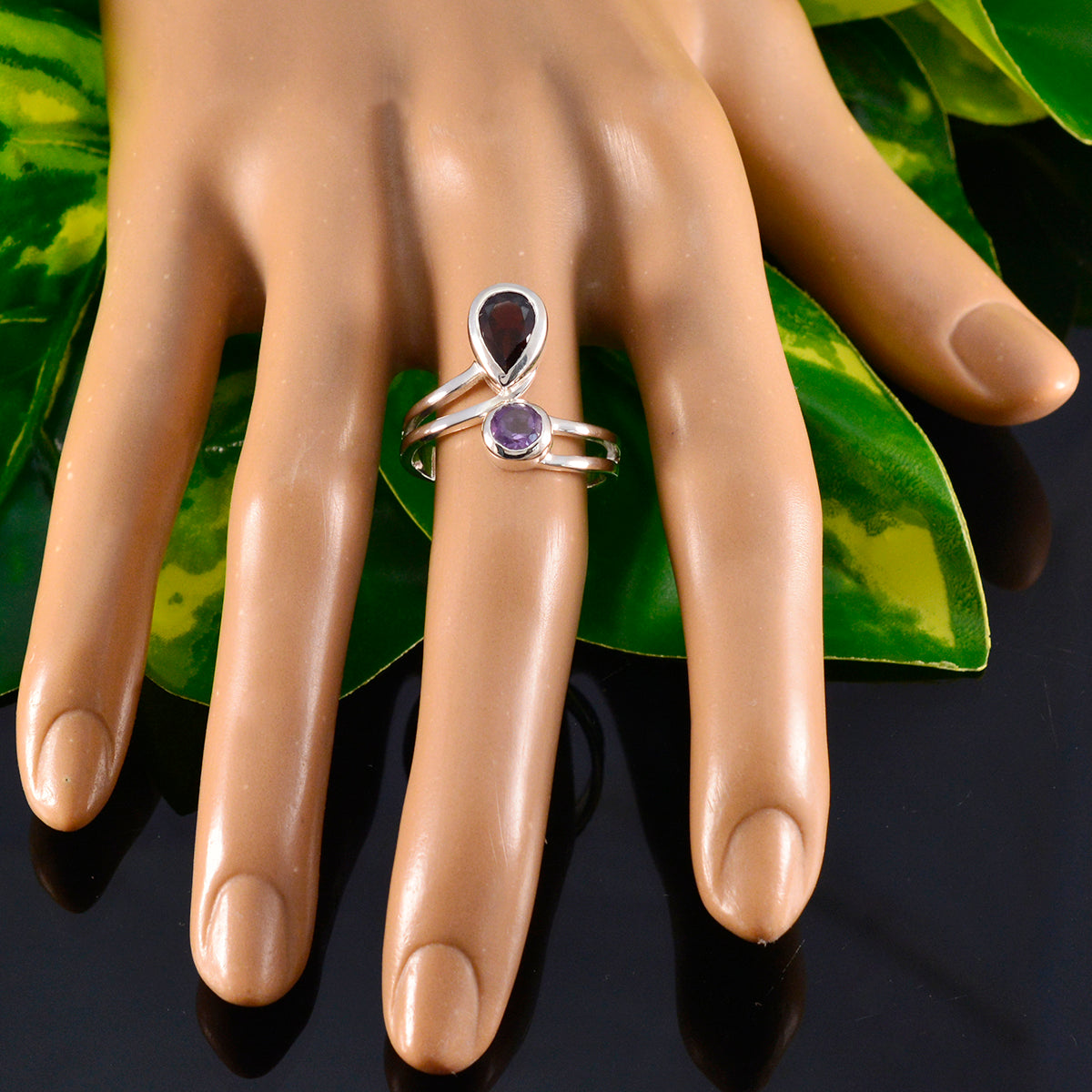 Florencia Contemporary multicolor Toi et Moi Ring