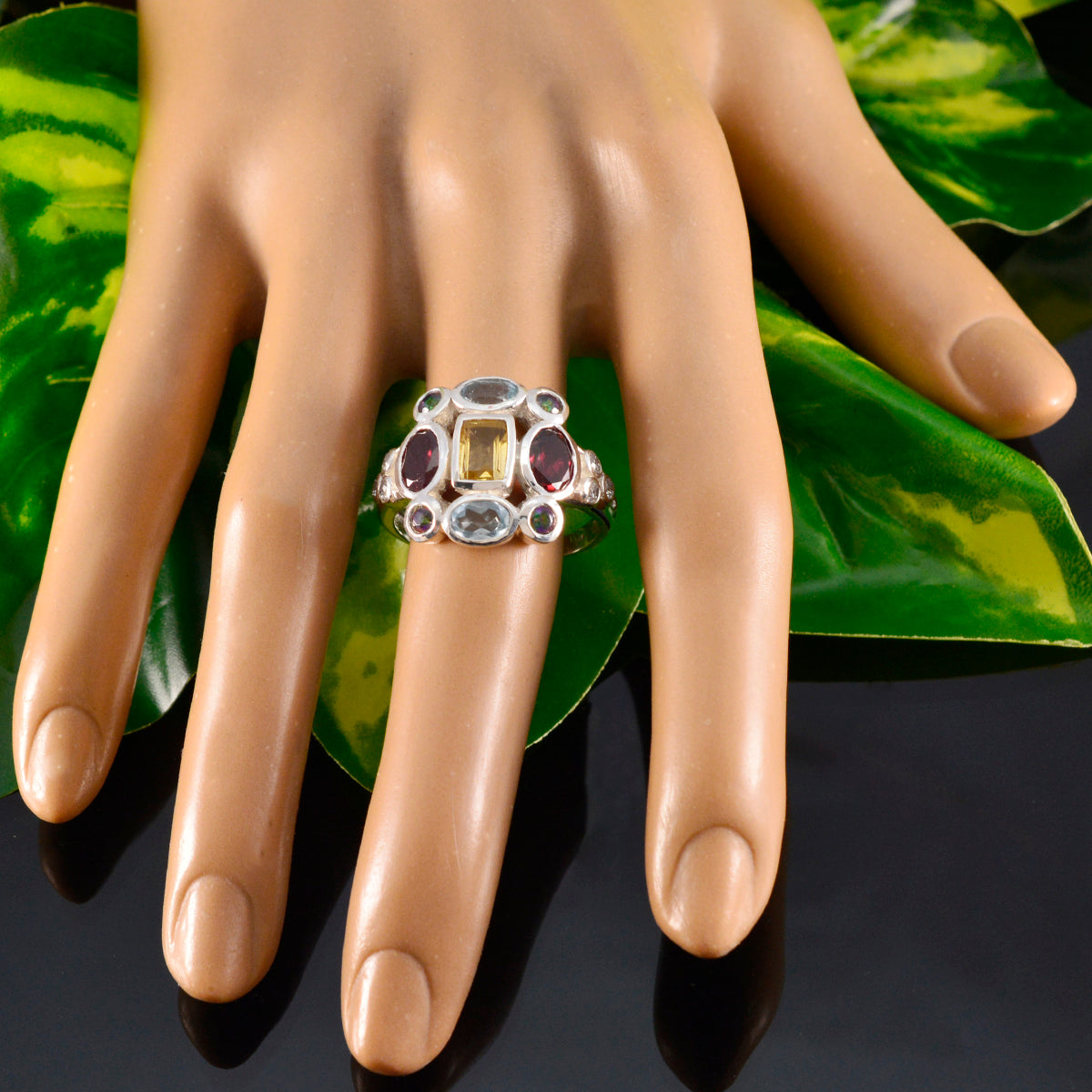 Maria Cocktail multicolor Navratna Ring
