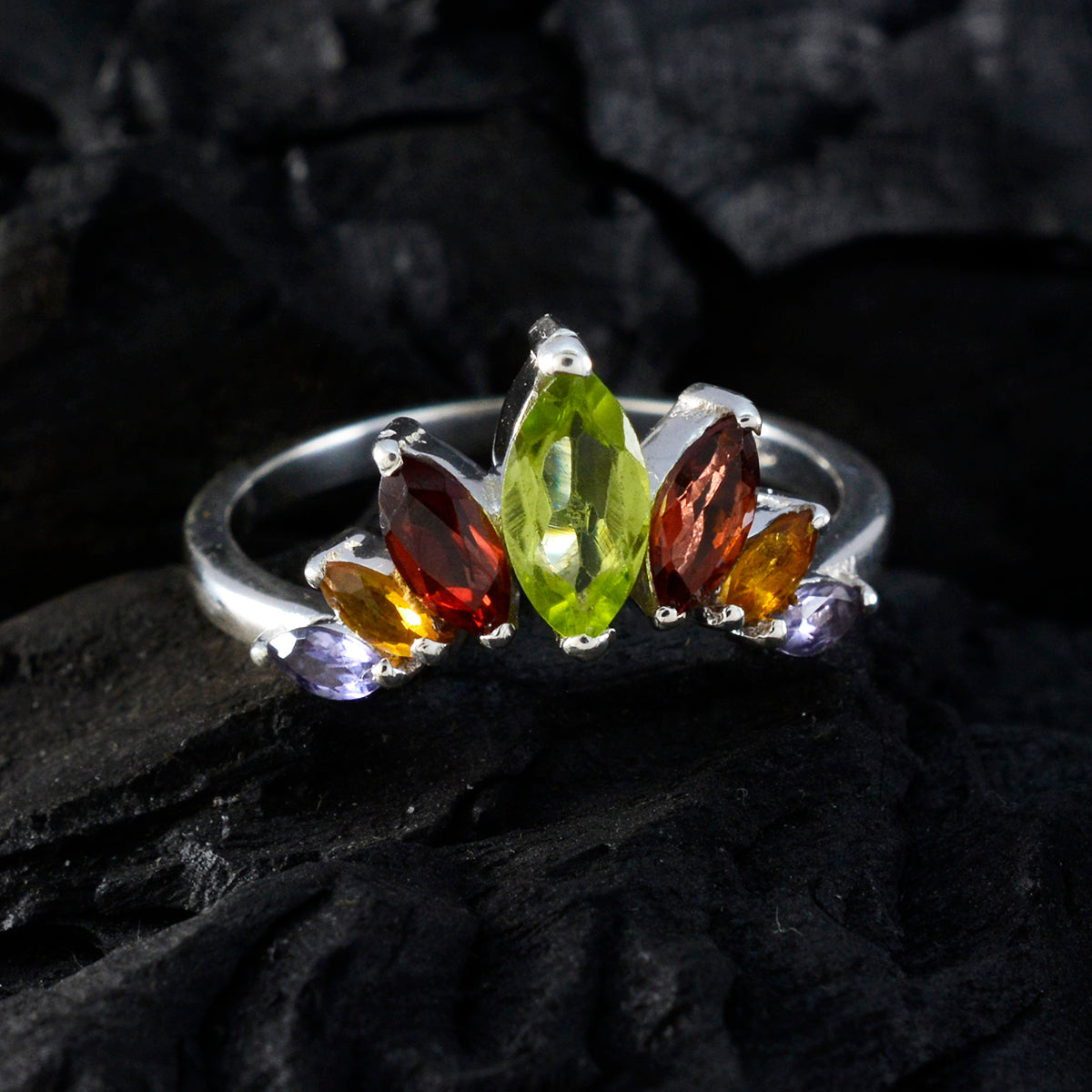 Eliza crown multicolor Hepta Ring