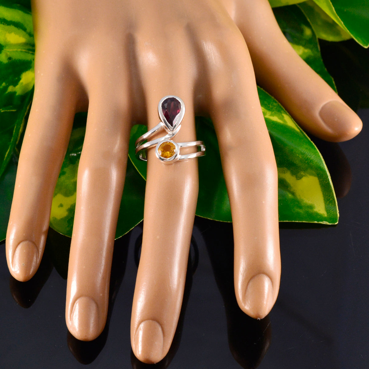 Araya Cultural multicolor Toi et Moi Ring