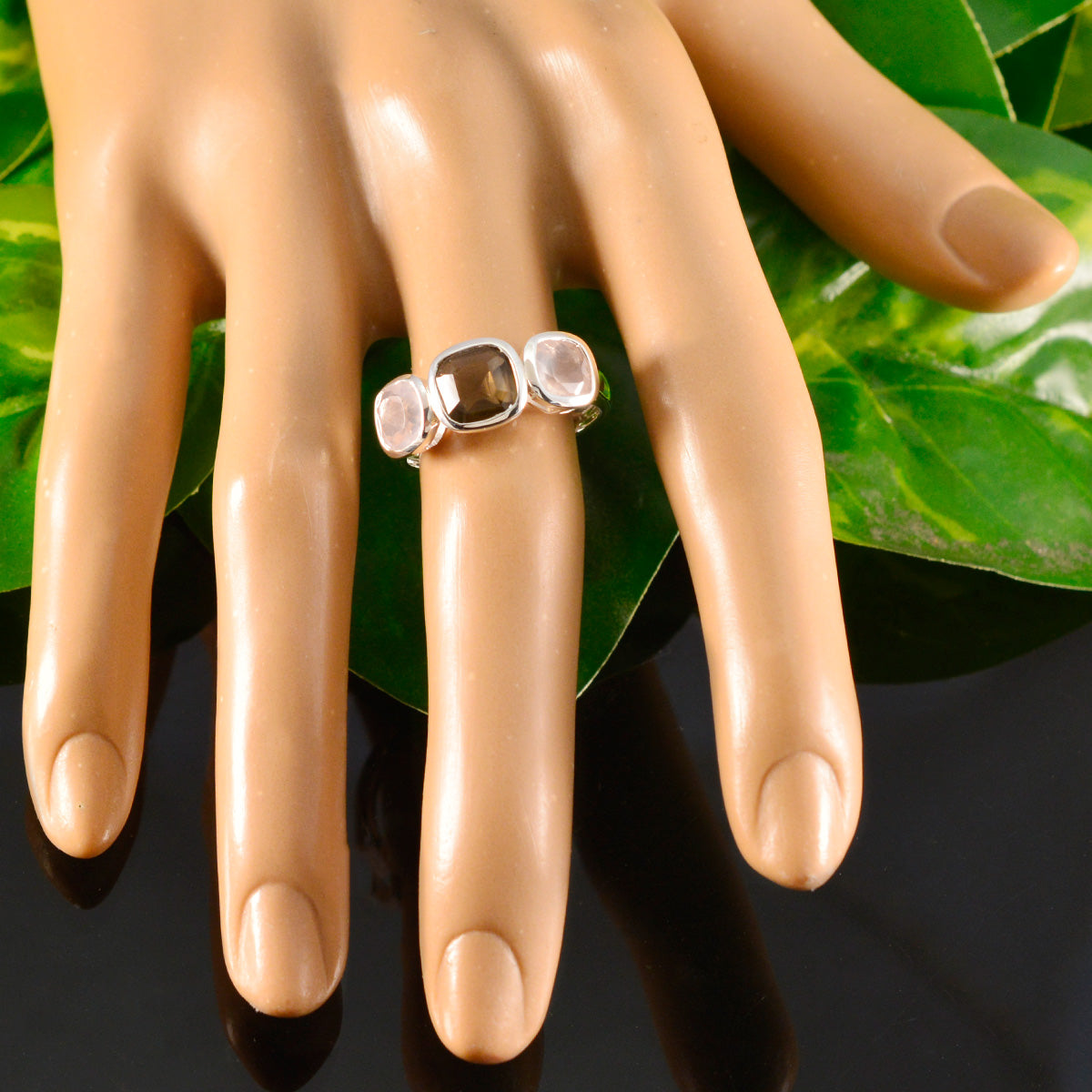 Ivy Modern multicolor Trilogy Ring