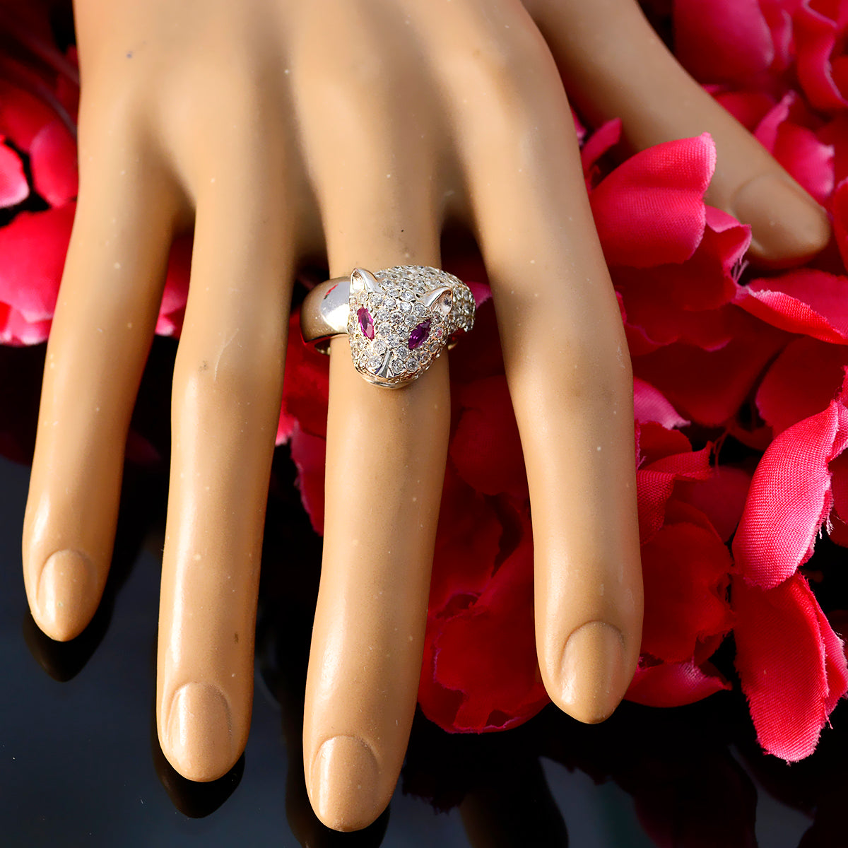 Eliza Sophisticated Pink multiple Ring