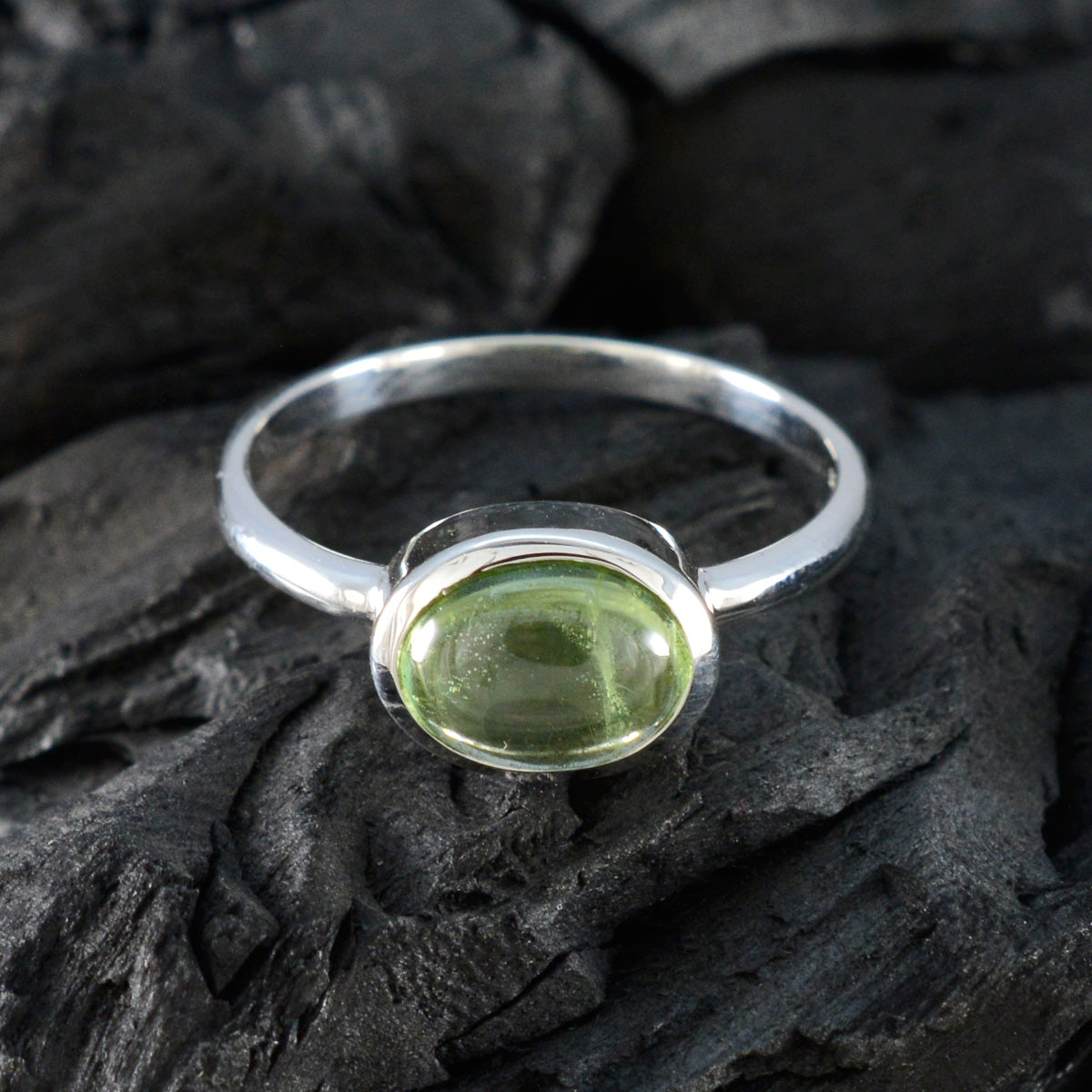 Hina Contemporary Green Solitaire Ring