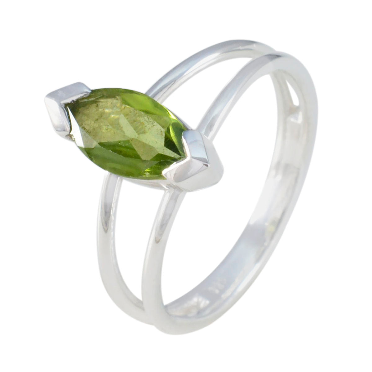 Zoe Trendy Green Solitaire Ring