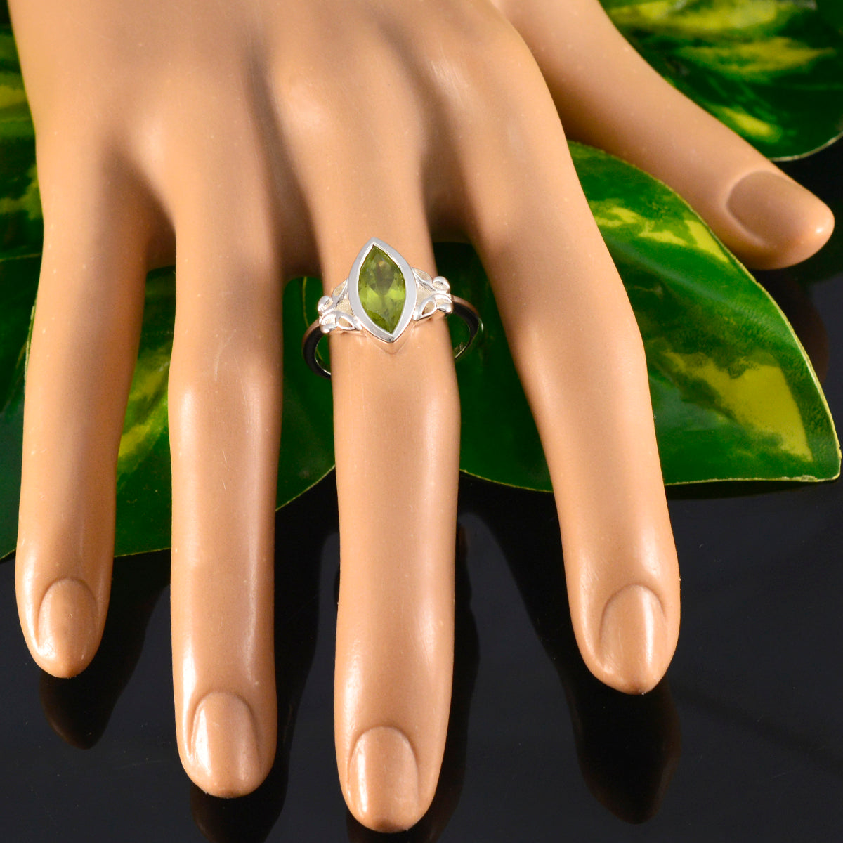 Zoey Trendy Green Solitaire Ring