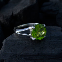 Camilla Fairytale Green Solitaire Ring