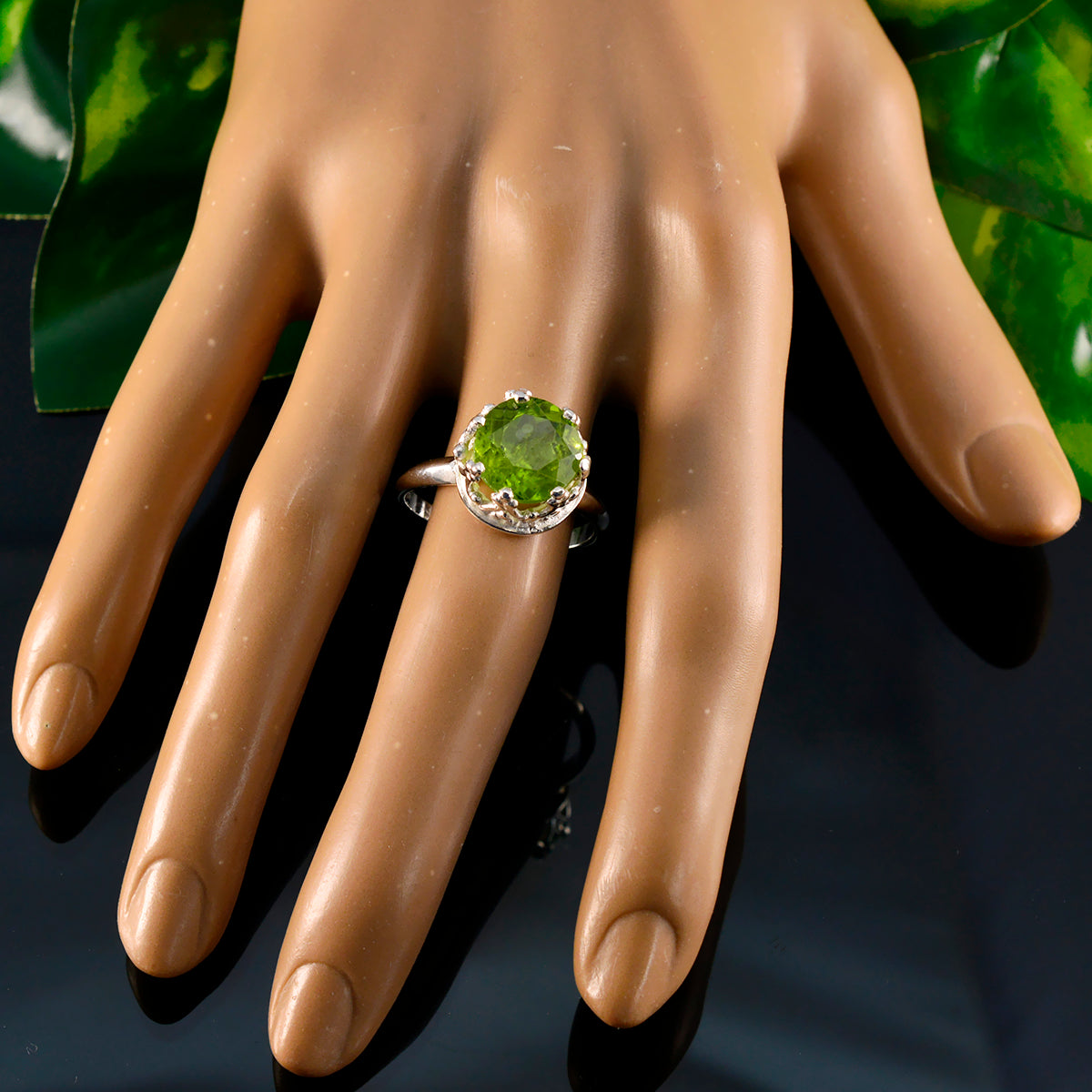 Giulia Feminine Green Solitaire Ring