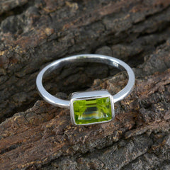 Dewi Artisan Green Solitaire Ring