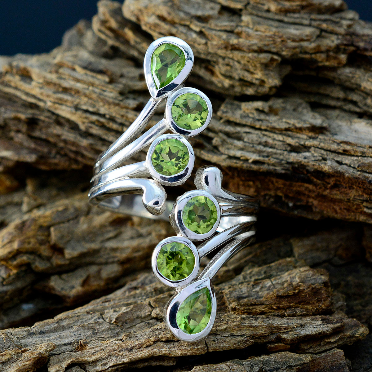 Riya Contemporary Green Hexa Ring