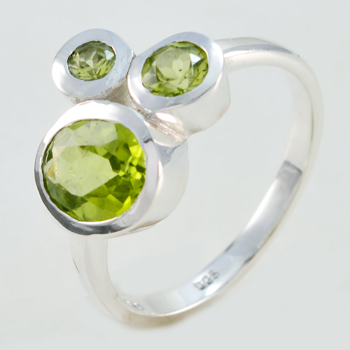 Victoria Boho Green Trilogy Ring