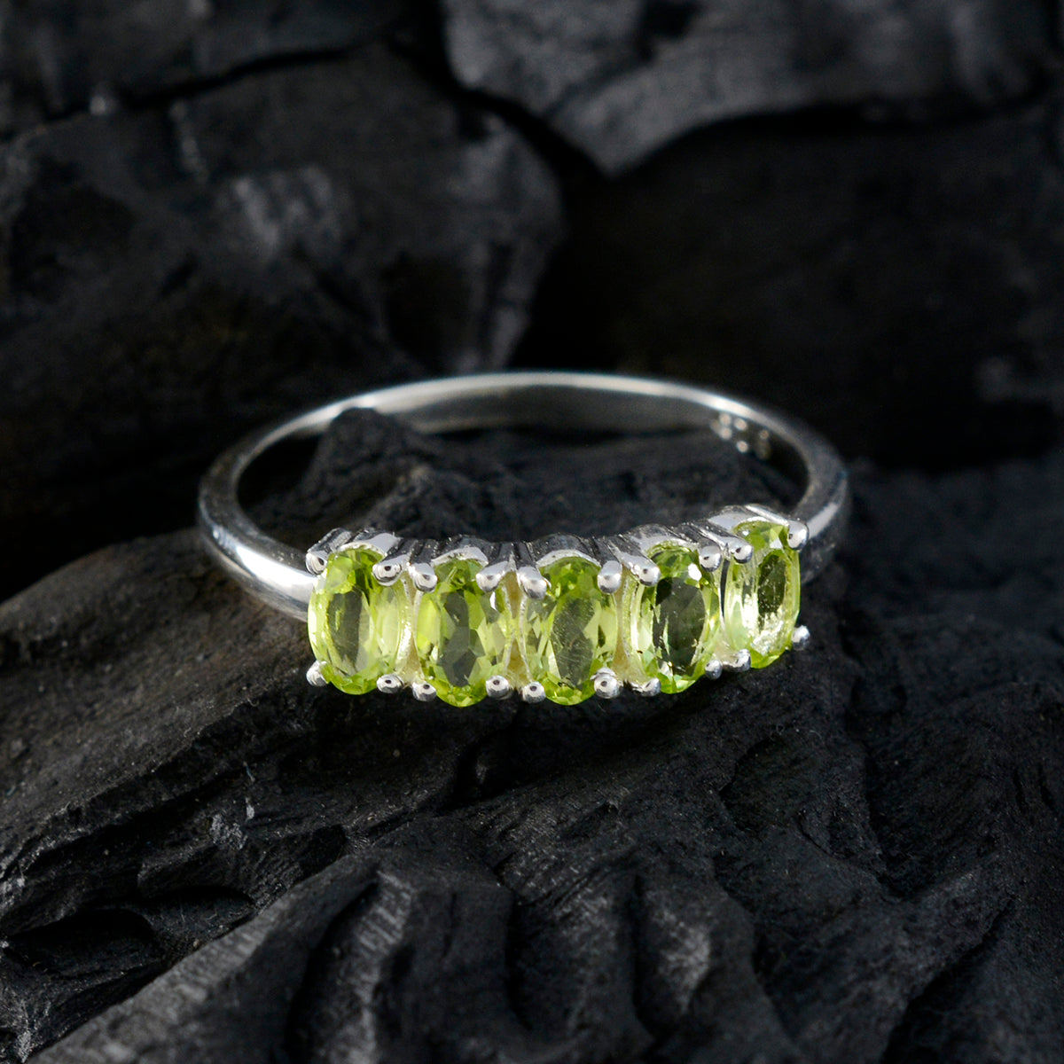 Aisha Contemporary Green Penta Ring