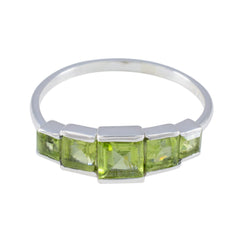 Saanvi Glamorous Green Penta Ring Peridot Green