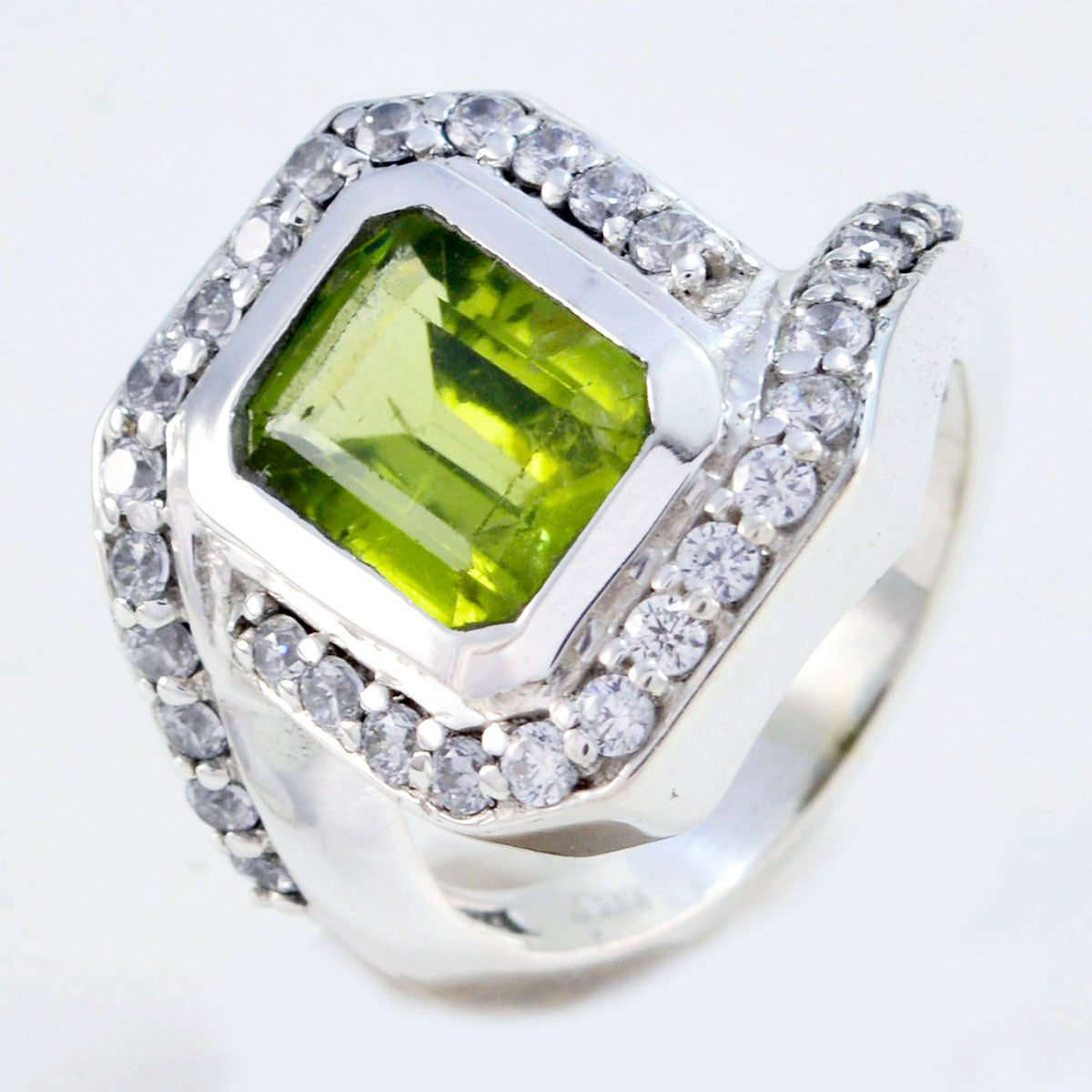 Eliza Contemporary Green Halo Ring