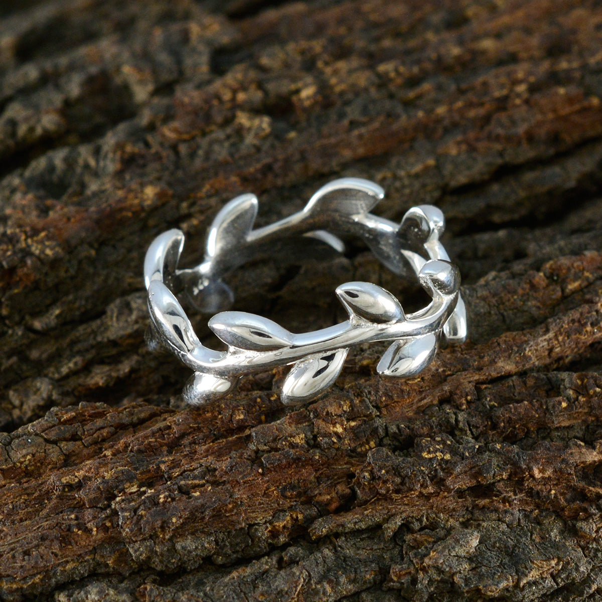 Julia Leafy Plain Plain Thumb Ring