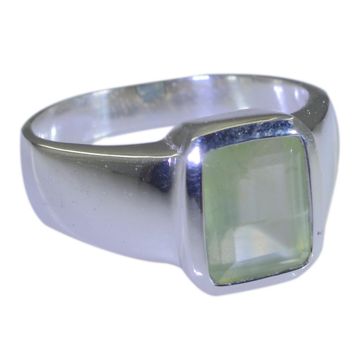 Eva Signet Light Green Solitaire Ring