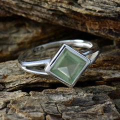 Ha-eun Boho Light Green Solitaire Ring