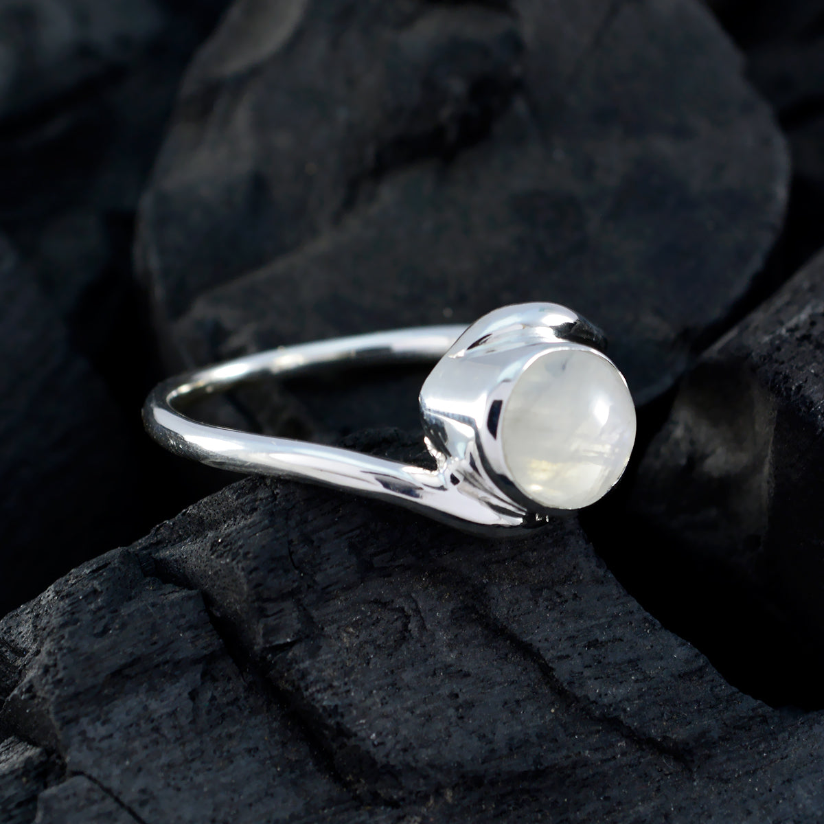 Bruna Heritage White Solitaire Ring