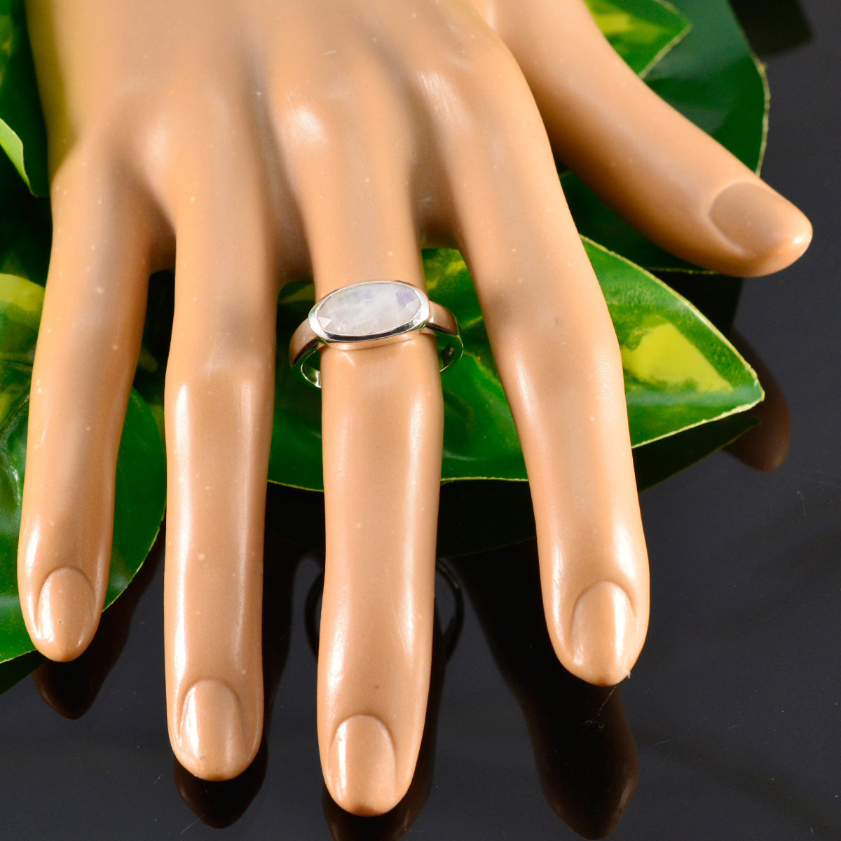 Ayesha Trendy White Solitaire Ring