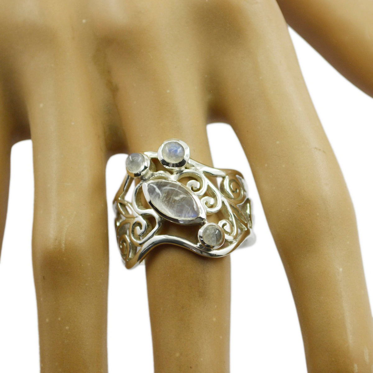 Aaliyah Filigree White quarter Ring