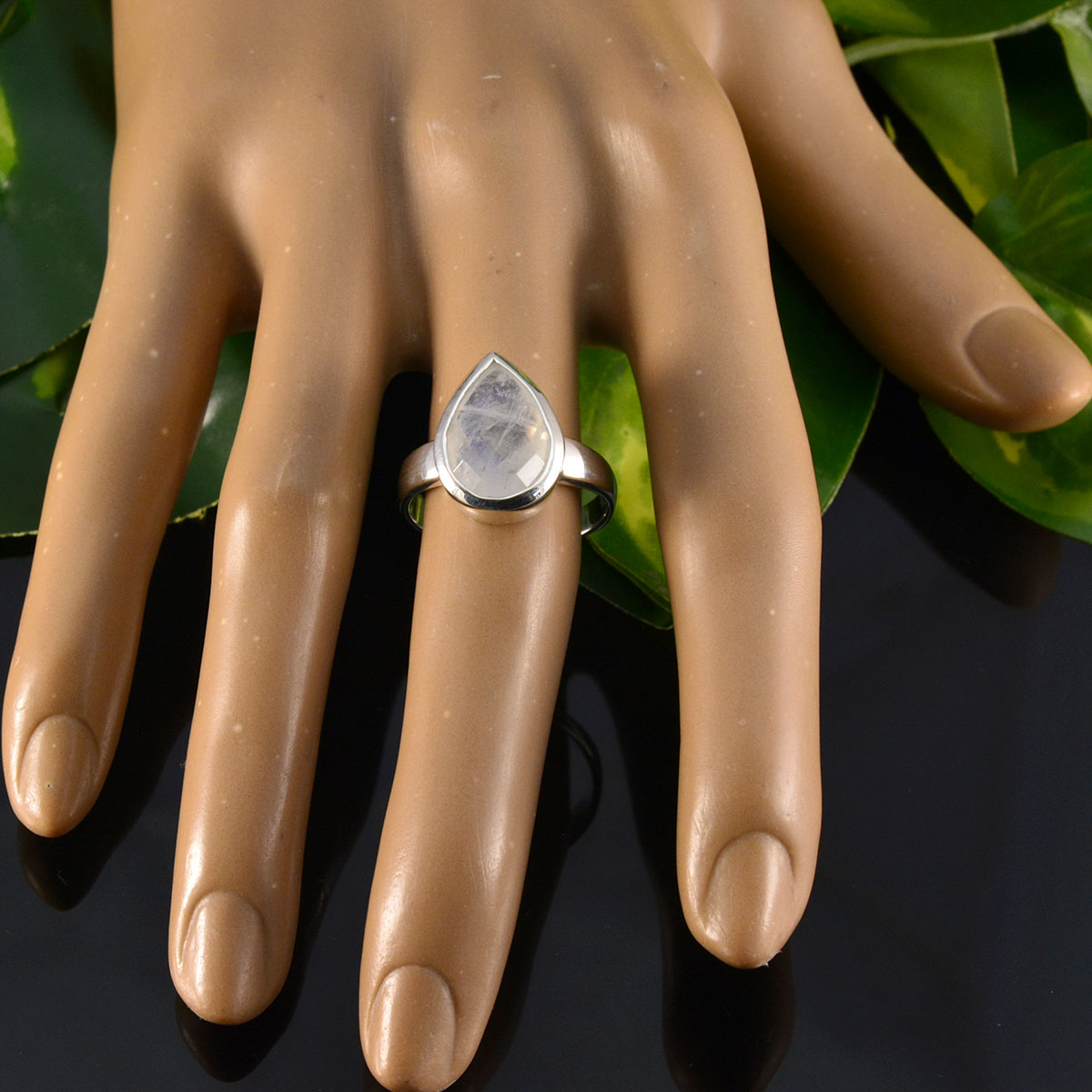 Laura valentine White Solitaire Ring